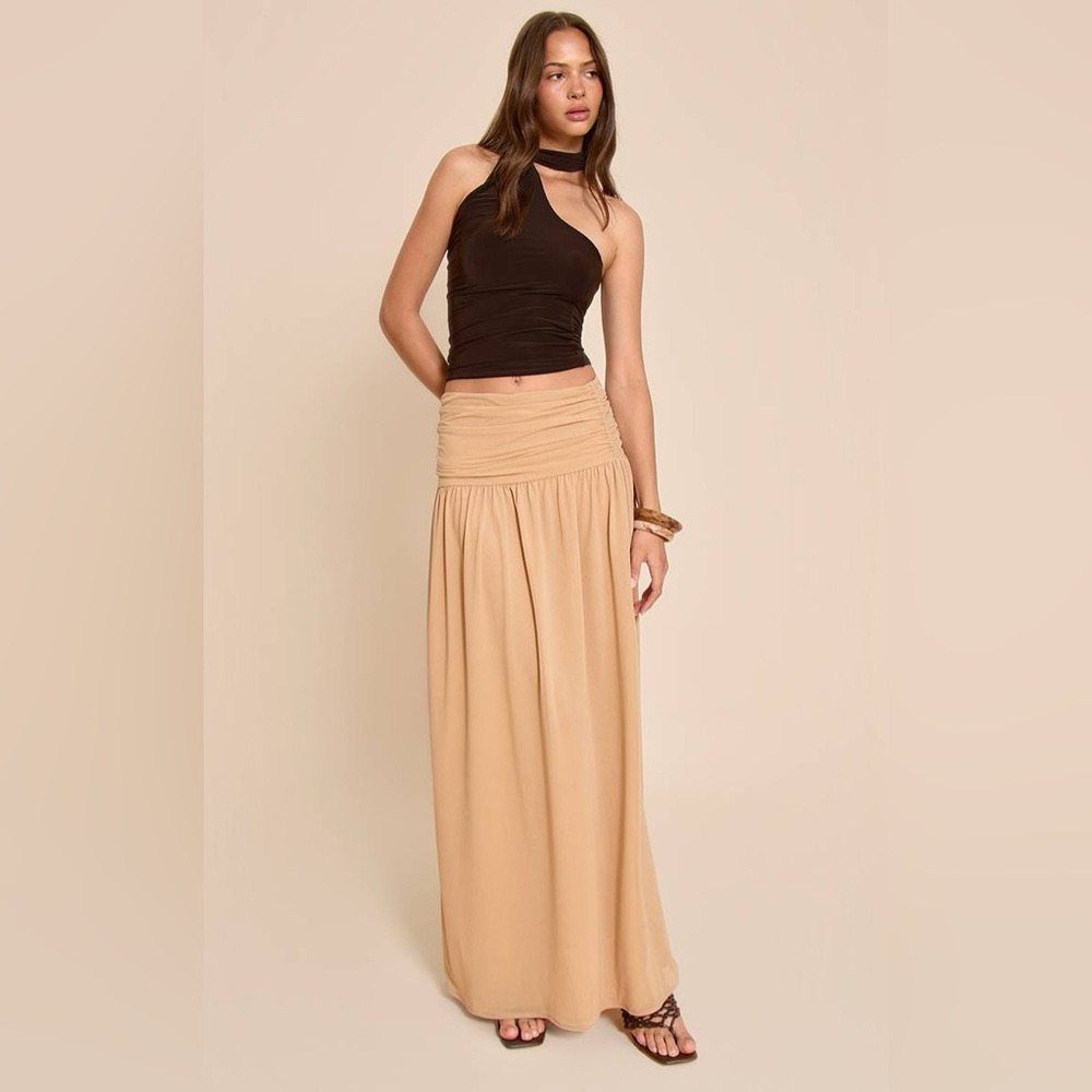 NWT PrettyLittleThing Sand Chiffon Ruched Drop Waist Maxi Skirt